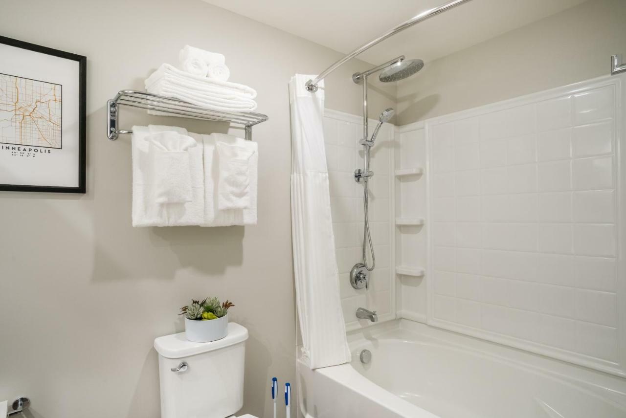 Mint House - Downtown West Aparthotel 4*